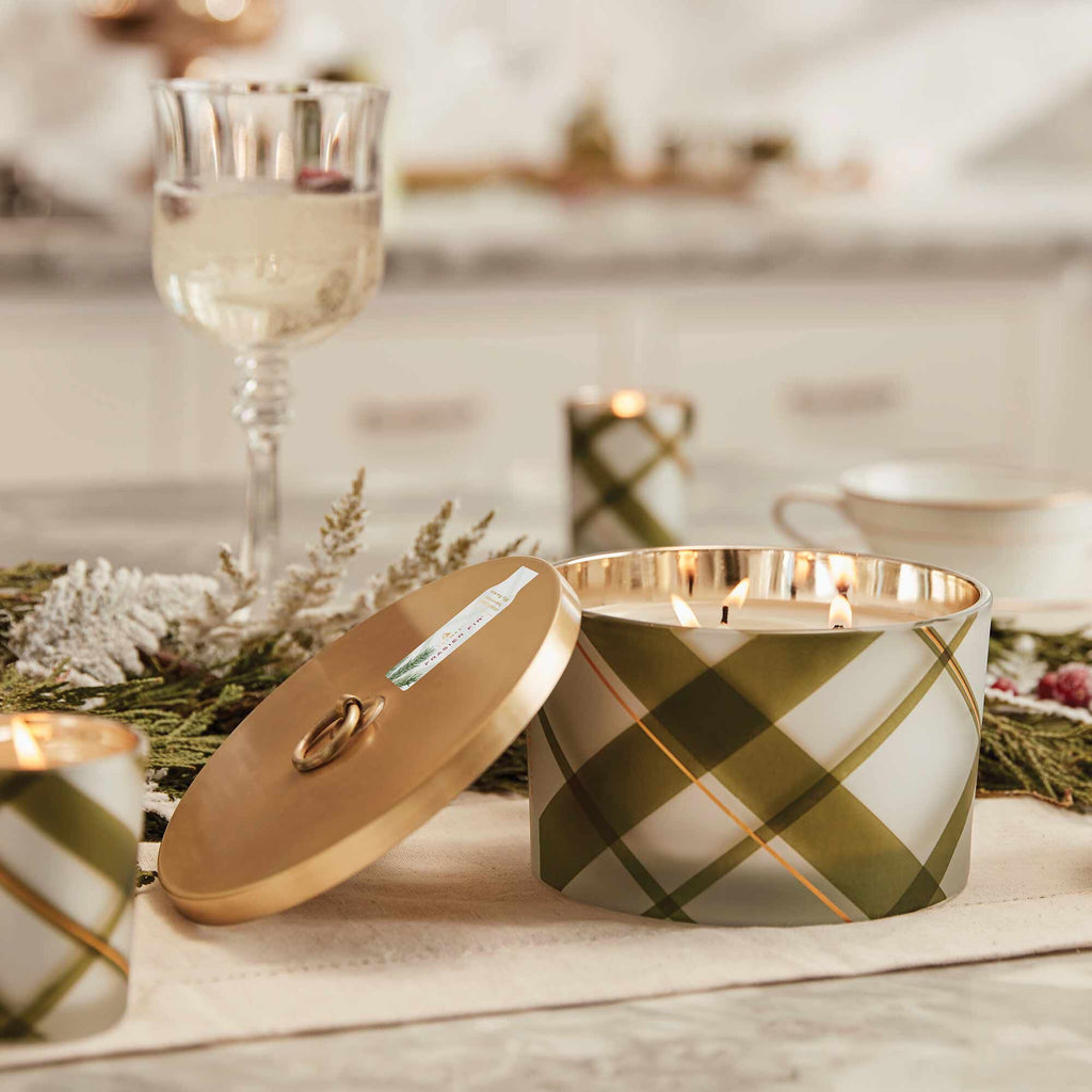 Frosted Plaid Large 3 Wick 18oz Candle
